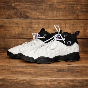 Air Jordan 13 – Youth 6.5Y Fits Women’s 8 – White Black Purple